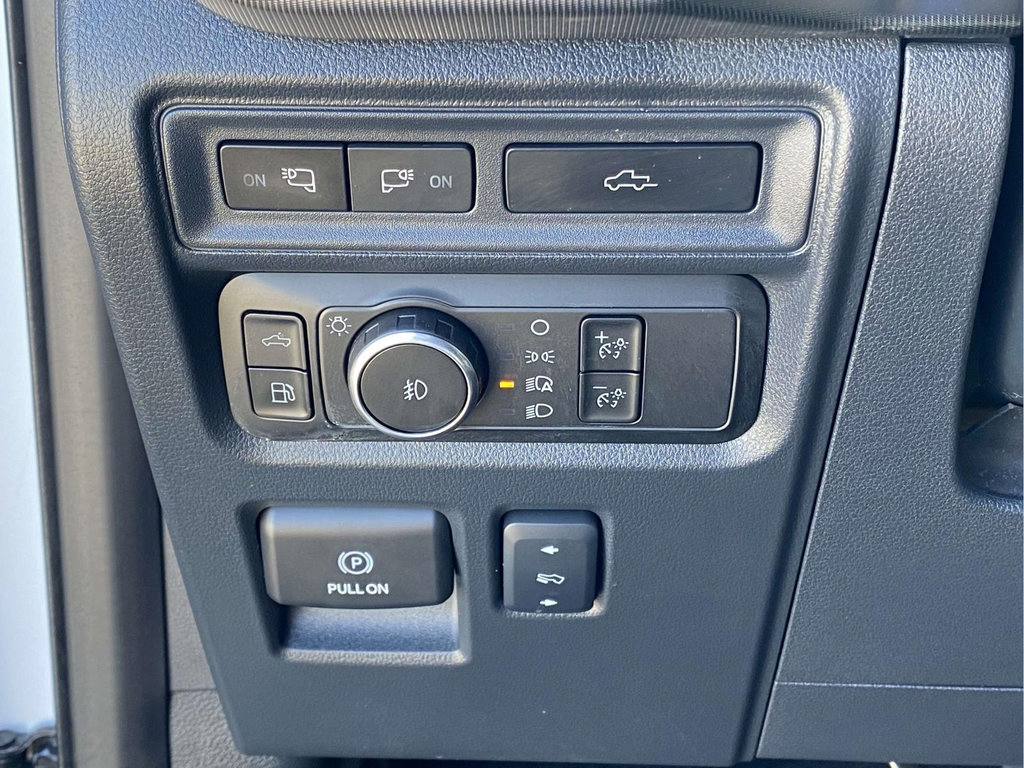 Used 2024 Ford F150 Platinum AWD/4WD image 19