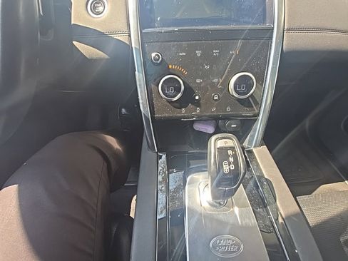 Used 2020 Land Rover Discovery Sport S image 20