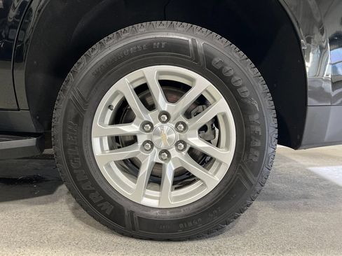 Used 2023 Chevrolet Tahoe LT AWD/4WD image 35