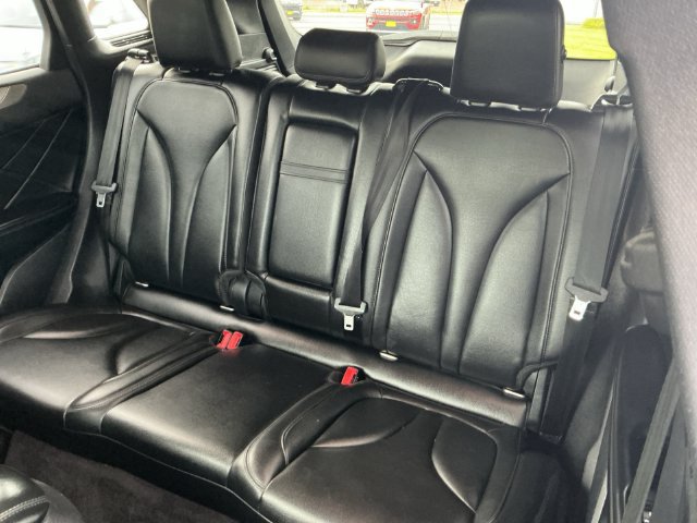 Used 2017 Lincoln MKC Premiere AWD/4WD image 22