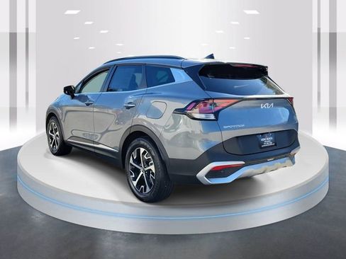 Used 2025 Kia Sportage EX w/ Premium Package image 4