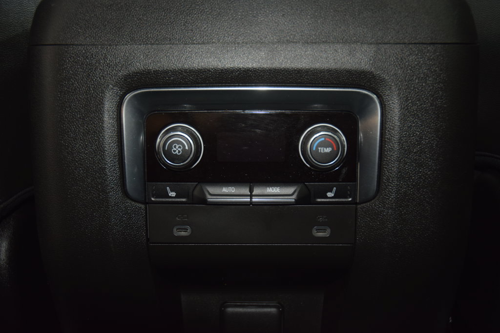 Used 2022 Chevrolet Tahoe High Country AWD/4WD image 45