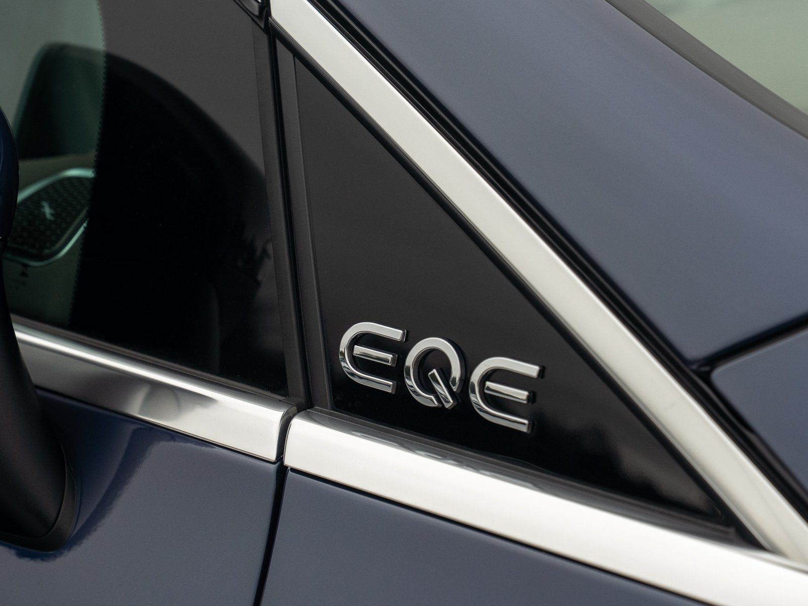 Certified 2023 Mercedes-Benz EQE 350+ 4MATIC SUV image 8
