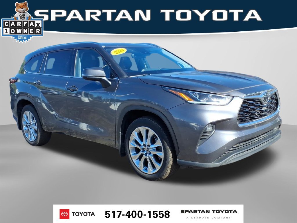 Used 2024 Toyota Highlander Limited AWD/4WD image 5