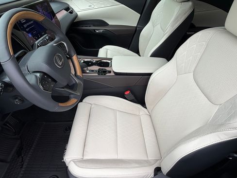 New 2026 Lexus RX 350 AWD w/ Convenience Package image 5