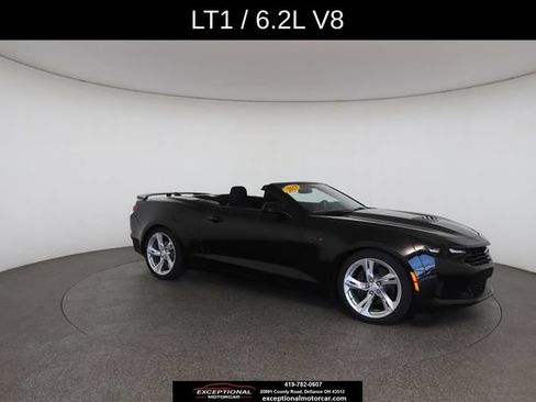 Used 2023 Chevrolet Camaro LT RWD image 26