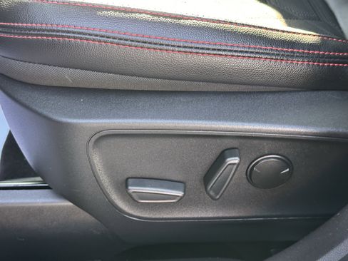 Used 2024 Ford Escape ST-Line Elite w/ Premium Technology Package image 8