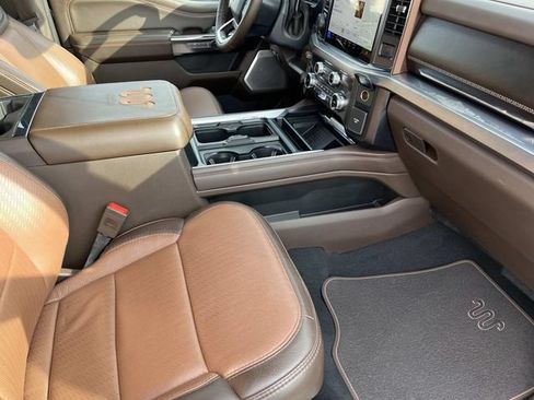 Used 2024 Ford F350 King Ranch AWD/4WD image 21