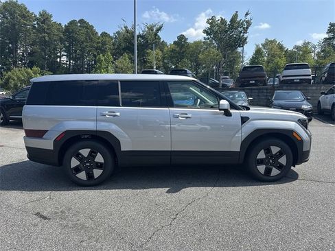 New 2026 Hyundai Santa Fe SE image 8