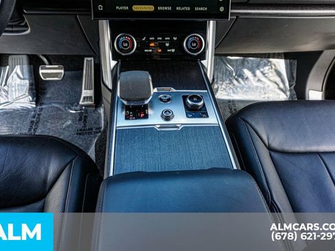 Used 2023 Land Rover Range Rover SE image 40