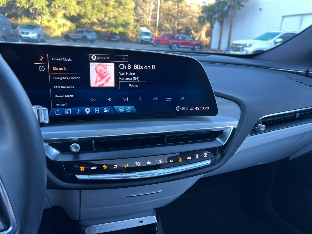 Used 2025 Cadillac Lyriq Luxury RWD image 19
