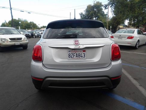 Used 2016 FIAT 500X Trekking FWD image 10