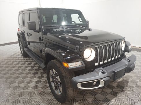 Used 2023 Jeep Wrangler Unlimited Sahara w/ Cold Weather Group AWD/4WD image 4