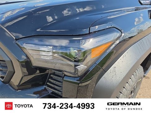 New 2026 Toyota Tacoma TRD Off-Road AWD/4WD image 14