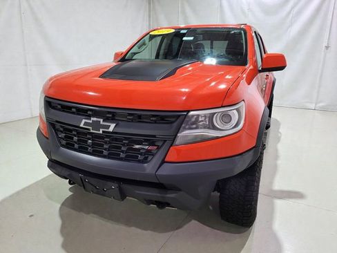 Used 2019 Chevrolet Colorado ZR2 w/ ZR2 Dusk Special Edition image 17