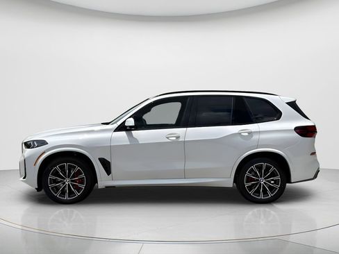 New 2026 BMW X5 xDrive40i w/ M Sport Package AWD/4WD image 8