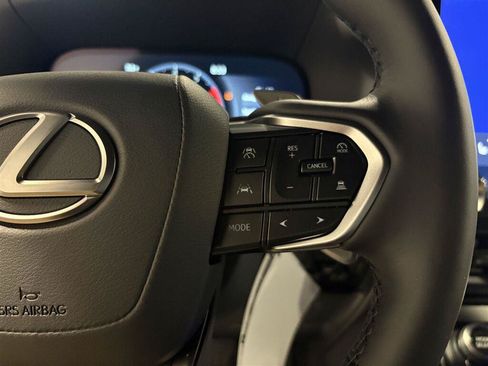 Used 2026 Lexus GX 550 AWD/4WD image 15