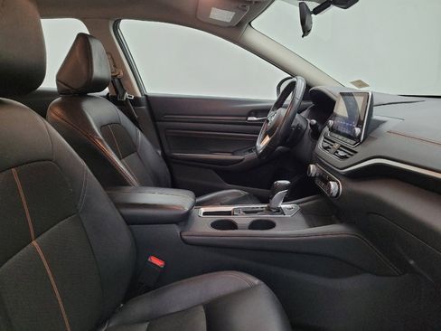 Used 2022 Nissan Altima 2.5 SR image 21