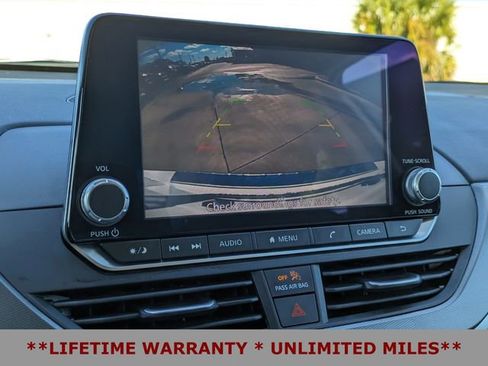 Used 2023 Nissan Altima 2.5 SR image 22