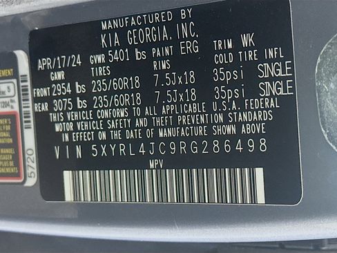 Used 2024 Kia Sorento S image 12