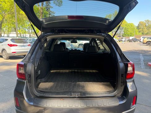 Used 2015 Subaru Outback 2.5i Limited AWD/4WD image 14