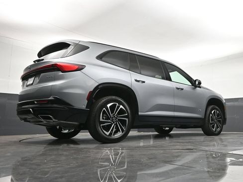 Certified 2026 Buick Enclave Sport Touring w/ Super Cruise Package AWD/4WD image 29