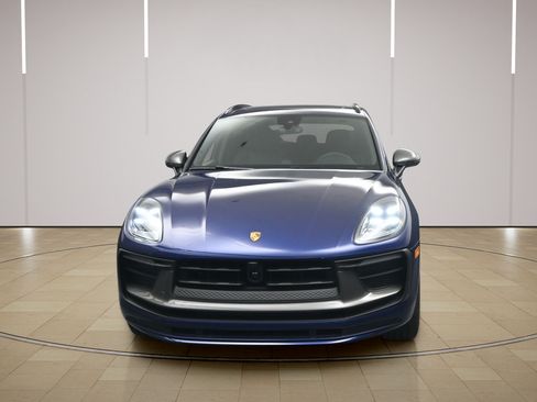 New 2026 Porsche Macan AWD/4WD image 26
