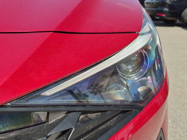 Used 2023 Hyundai Elantra SEL w/ Convenience Package FWD image 9