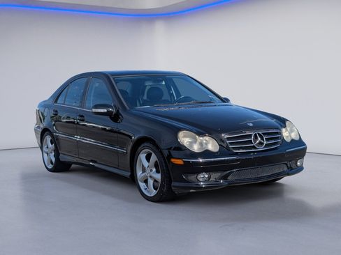 Used 2005 Mercedes-Benz C 230 Sedan image 5