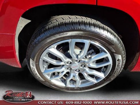 Used 2024 GMC Terrain Denali w/ Denali Premium Package image 14
