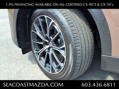 Certified 2025 MAZDA CX-70 Plug-In Hybrid w/ Premium Plus AWD/4WD image 8