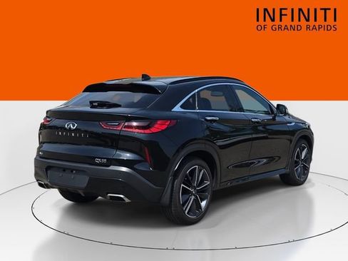 Used 2023 INFINITI QX55 Sensory w/ Lighting Package AWD/4WD image 5