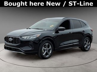 Used 2023 Ford Escape ST-Line w/ Tech Pack #1 video 1