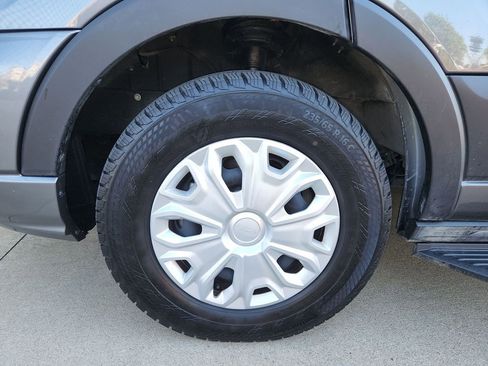 Used 2024 Ford Transit 350 XLT image 33