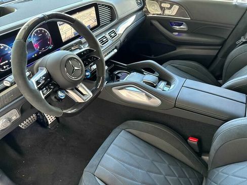 New 2025 Mercedes-Benz GLS 63 AMG 4MATIC image 10