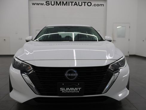 Used 2024 Nissan Sentra SV FWD image 20
