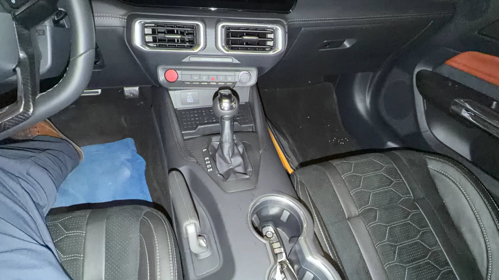 Used 2024 Ford Mustang GT Premium w/ GT Performance Package RWD image 17