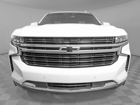 Used 2022 Chevrolet Tahoe LT image 2