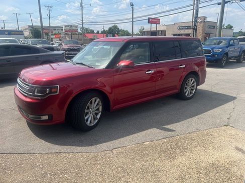 Used 2018 Ford Flex Limited w/ Equipment Group 301A FWD image 3