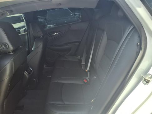 Used 2024 Chevrolet Malibu LT FWD image 18