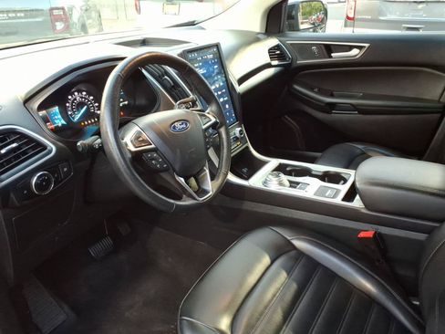 Certified 2024 Ford Edge SEL AWD/4WD image 10