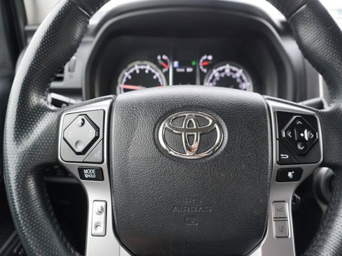 Used 2021 Toyota 4Runner Limited image 24