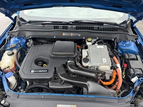 Used 2019 Ford Fusion SE image 19