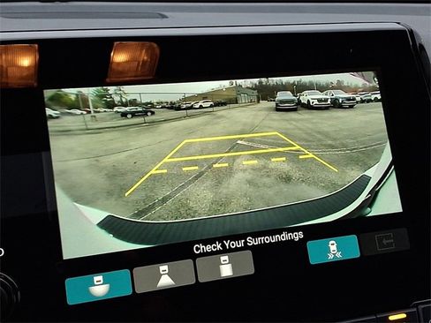 Used 2023 Honda Odyssey Touring image 21