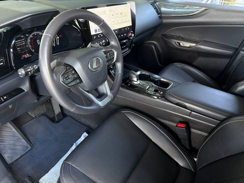 Used 2023 Lexus NX 350 AWD image 10