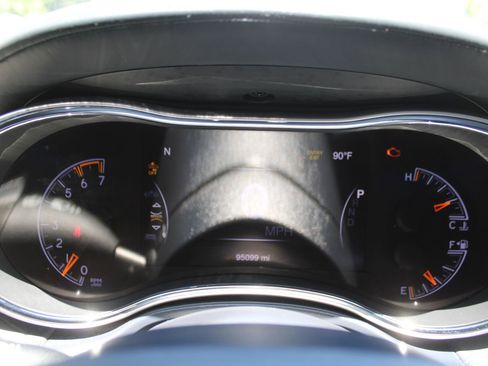 Used 2018 Jeep Grand Cherokee Summit AWD/4WD image 31