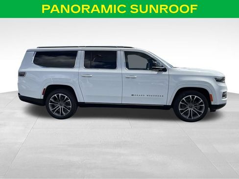 Used 2024 Jeep Grand Wagoneer L Series III w/ Rear Seat Video Group 1 AWD/4WD image 6