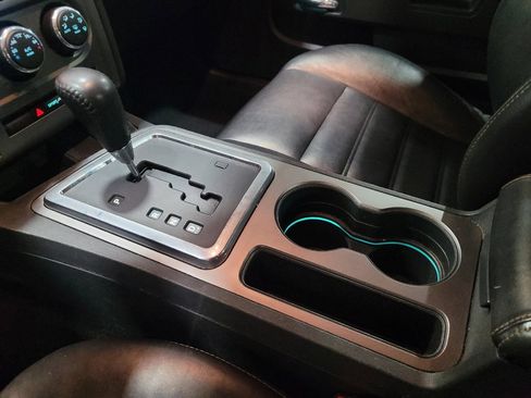 Used 2014 Dodge Challenger R/T RWD image 26