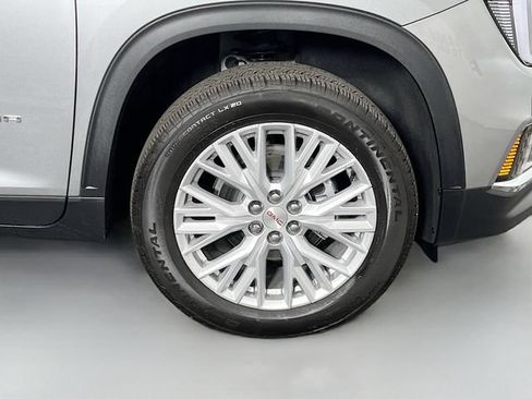 Used 2025 GMC Acadia Elevation w/ Elevation Premium Package FWD image 39