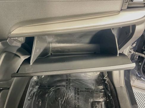 Used 2020 Honda CR-V LX image 31